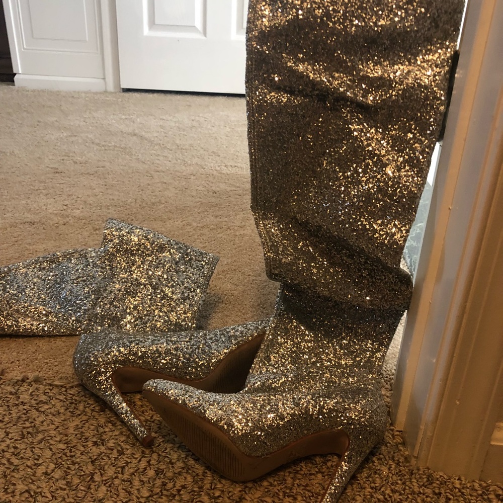 Sexy knee high glitter boots